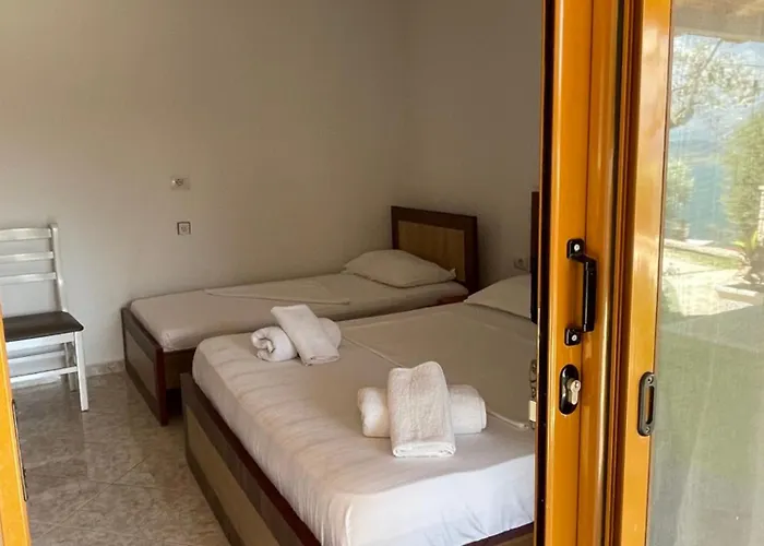 Arben Gasthof Ksamil