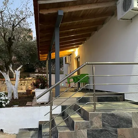 Arben Guest house *