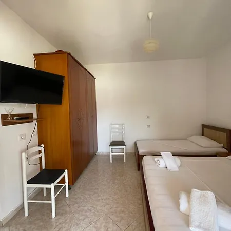 Guest house Arben *